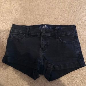 Hollister Low-Rise Short-Shorts